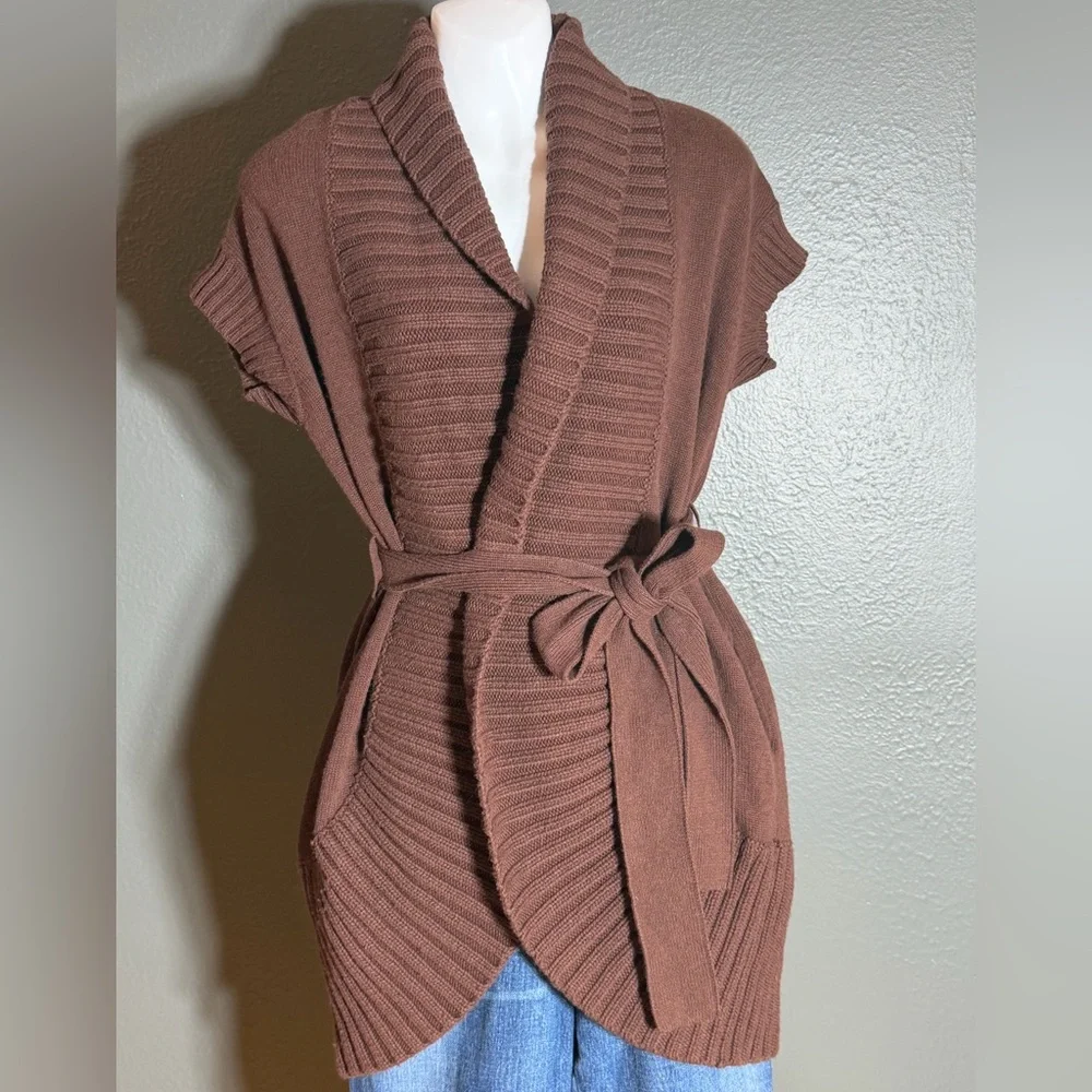 BCBGMaxAzria Brown Ribbed Knit Sweater - Picture 1 of 2